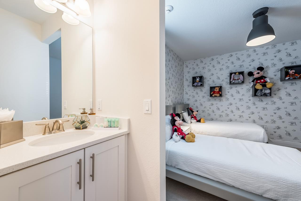 Exquisite Home With Media Room & Games Near Disney By Rentyl - 7600M Orlando Ngoại thất bức ảnh